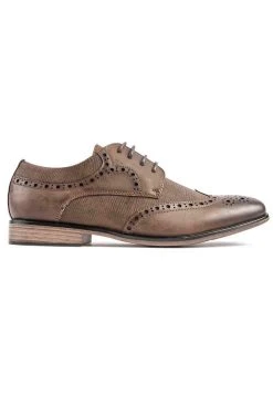 Smart Lace-Ups - Brown