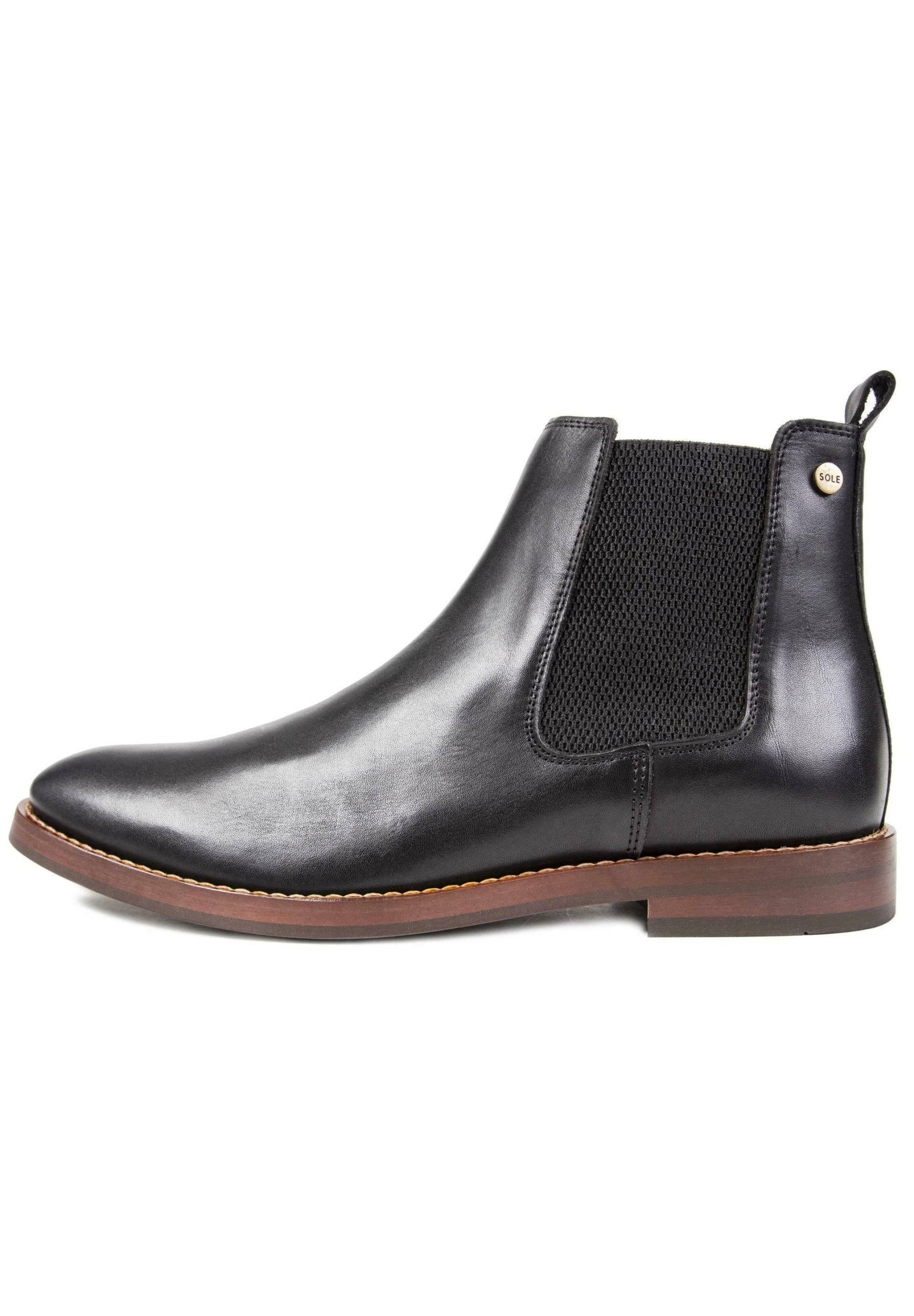 Sole Agnew- Classic Ankle Boots - Black