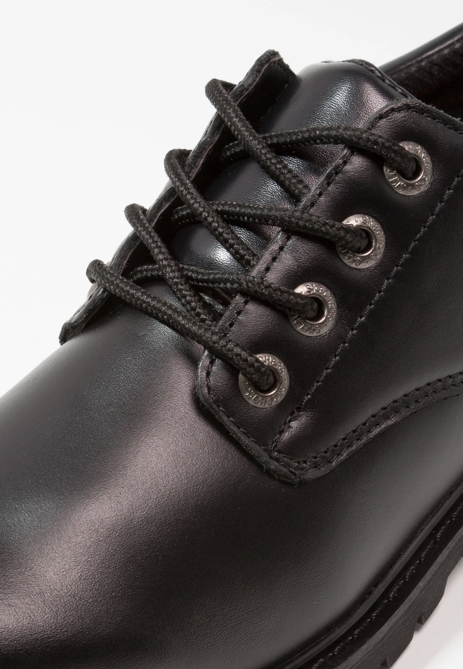 Skechers Cottonwood - Casual Lace-Ups - Black - Image 6