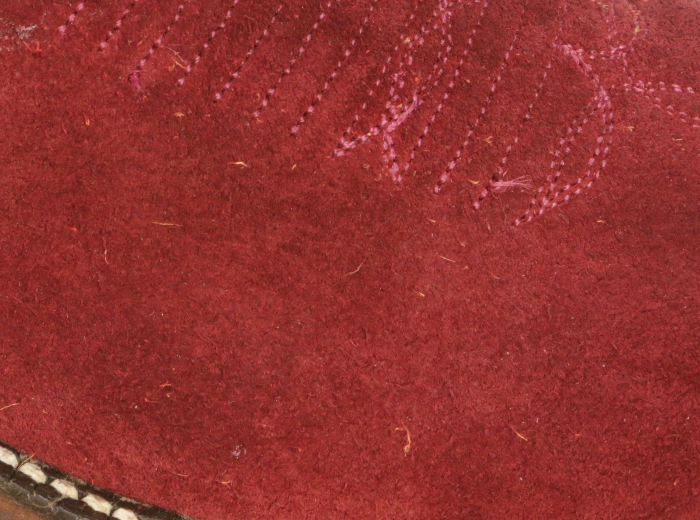 Edie :: Burgundy - Image 6