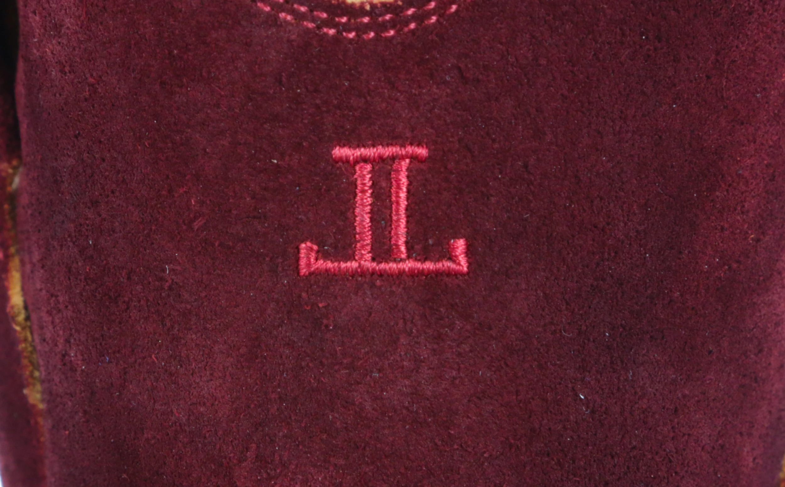 Elena :: Burgundy - Image 5