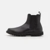 Calvin Klein Jeans Lug Mid Chelsea Boot- Classic Ankle Boots - Black