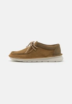 Clarks Colehill Easy - Casual Lace-Ups - Dark Sand
