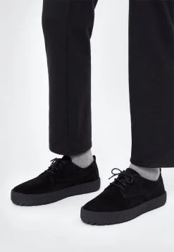 Vagabond Fred - Casual Lace-Ups - Black